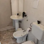 Airport Bagno Privato In Катания