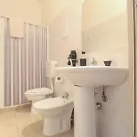 Airport Bagno Privato In 4*