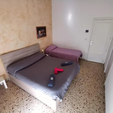 Airport Bagno Privato In *